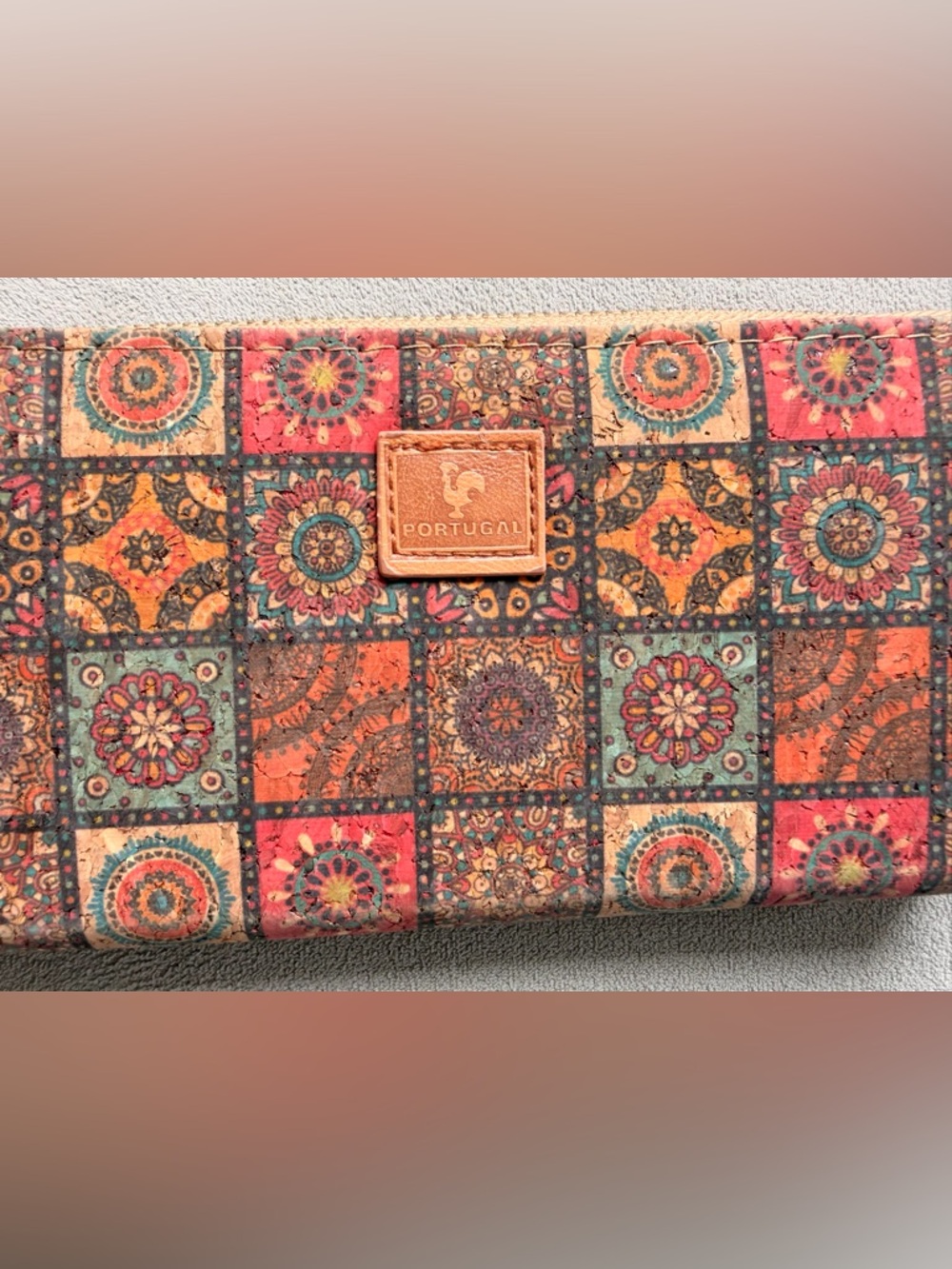 Portuguese Cork Zip-Around Wallet in Multicolor Tiles. - Picture 4 of 4